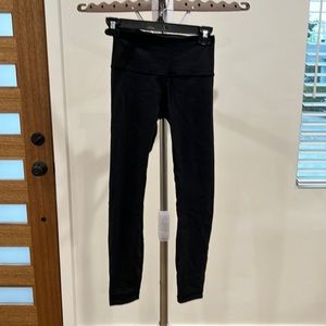 Wunder Under high rise in Luon